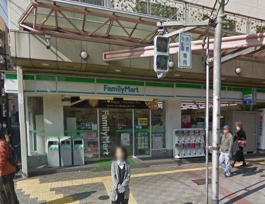コンビニ　ファミリーマート 亀戸十三間通り店（コンビニ）まで89m