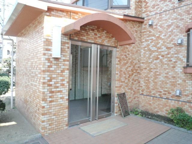 エントランス　建物入り口