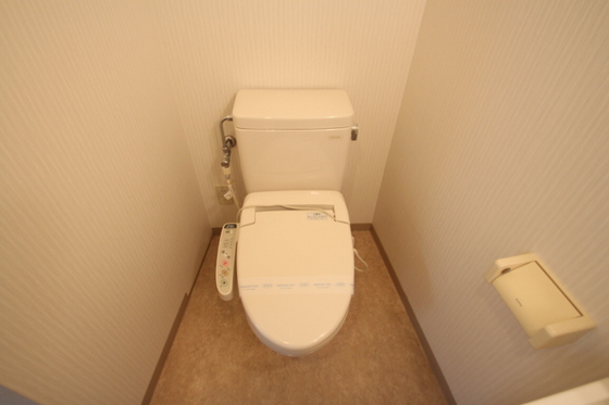 トイレ　※別部屋の写真です