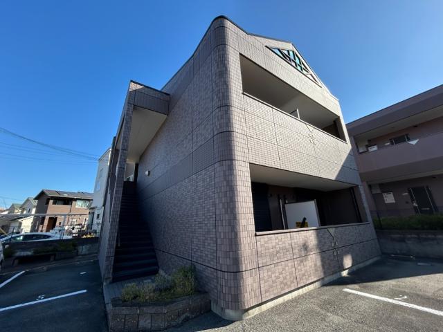 エントランス　外観写真（昼）