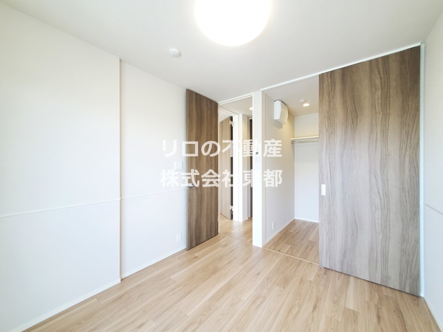 その他部屋・スペース　お部屋にもうれしい床暖房付き♪