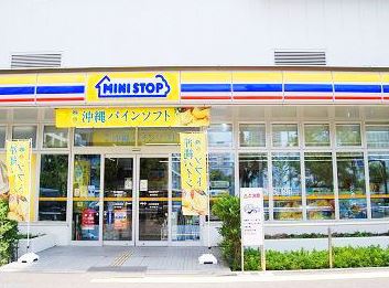 コンビニ　ミニストップ越中島通り店（コンビニ）まで592m