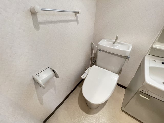 ヴァンスタージュ姫里のトイレ写真