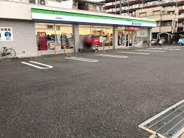 コンビニ　ファミリーマート樽町二丁目店（コンビニ）まで575m