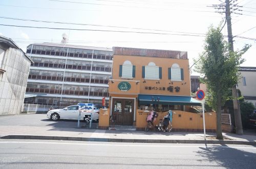 飲食店　石窯パン工房暖家（飲食店）まで565m