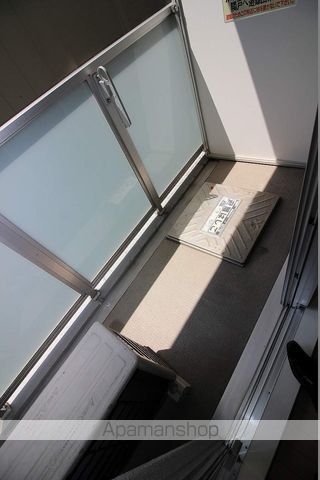 地下鉄長堀鶴見緑地線 西長堀駅 徒歩3分 10階建 築19年の内装写真