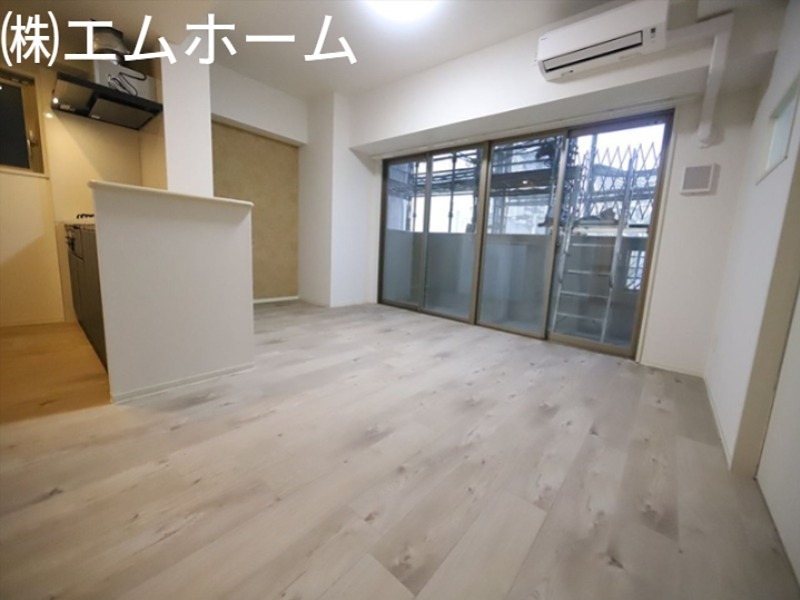 居室・リビング　LDK12.9帖　カウンターキッチン