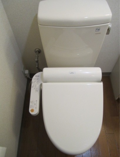 ＪＲ南武線 武蔵中原駅 徒歩10分 4階建 築25年のトイレ写真