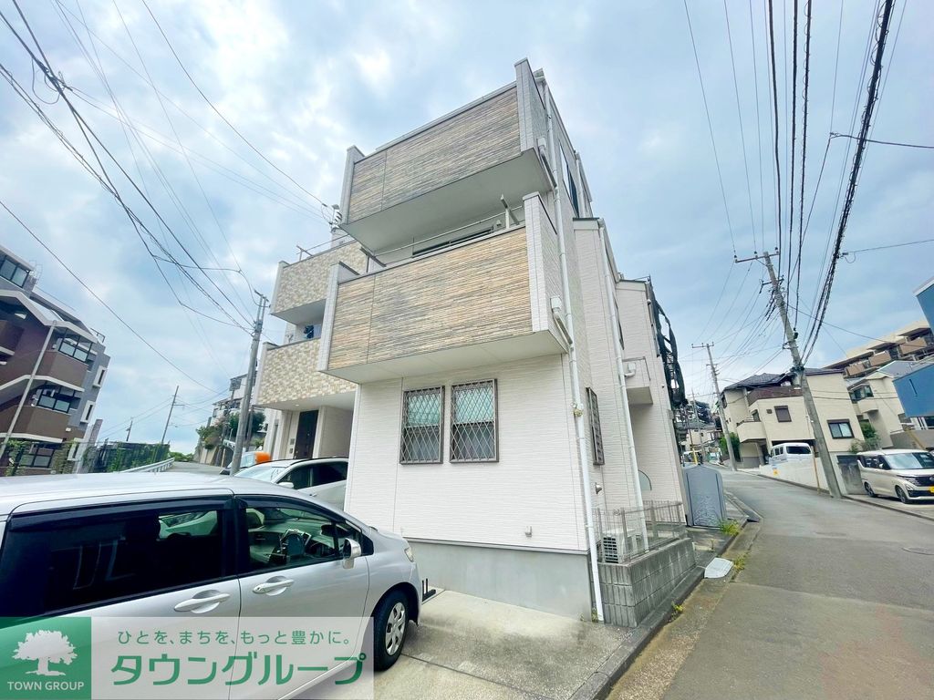 鶴ヶ峰本町2-47‐19戸建