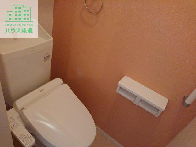 ＪＲ大村線 竹松駅 徒歩26分 2階建 築7年のトイレ写真
