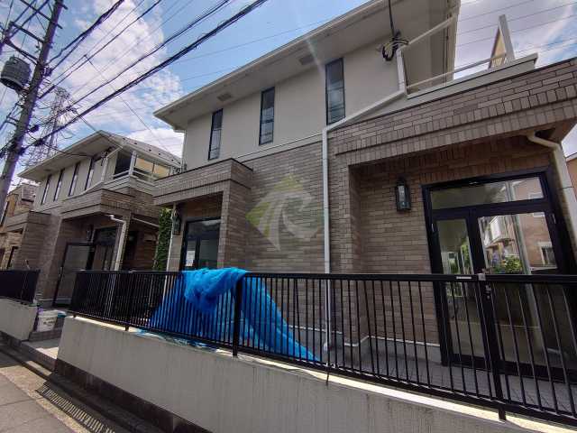 建物外観　室内見学承ります。当店掲載物件以外もまとめてお問合頂けます。