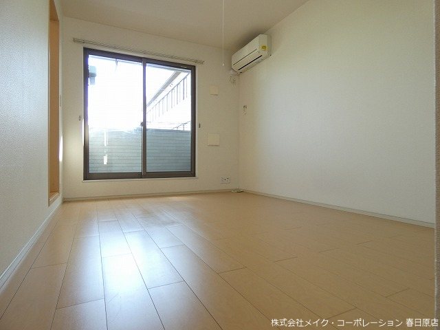 居室・リビング　写真は同型タイプ