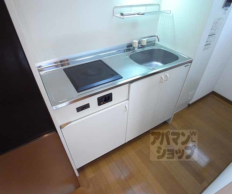 キッチン　使いやすいキッチンスペースです。