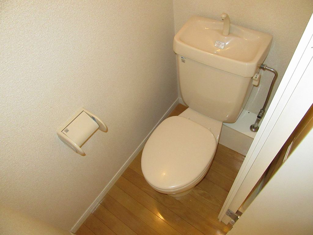 トイレ　※同タイプ