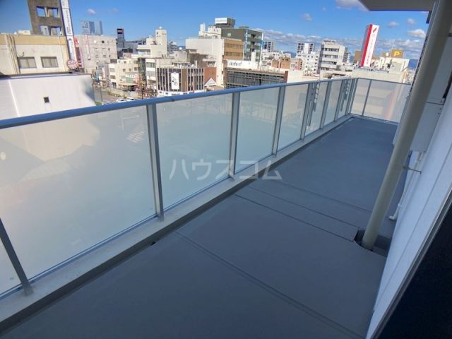 【豊橋市駅前大通のマンションのバルコニー】