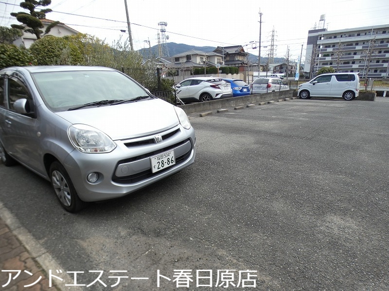 【大野城市川久保のアパートの駐車場】