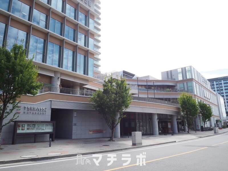 【名古屋市西区那古野のマンションのショッピングセンター】