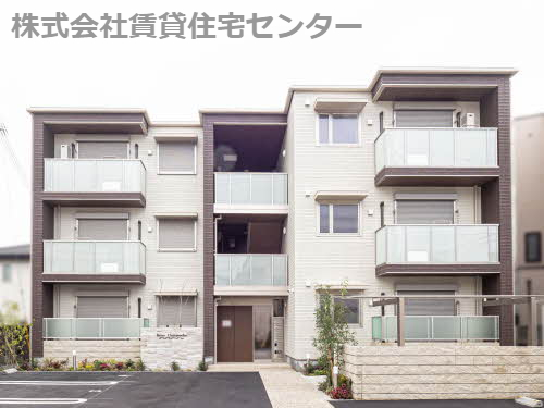 【和歌山市茶屋ノ丁のマンションの建物外観】