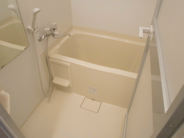 バス・シャワールーム　同型タイプ