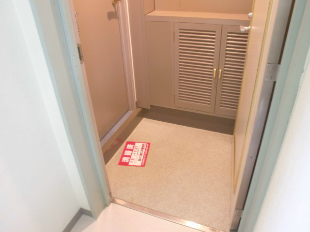 玄関　同型タイプ