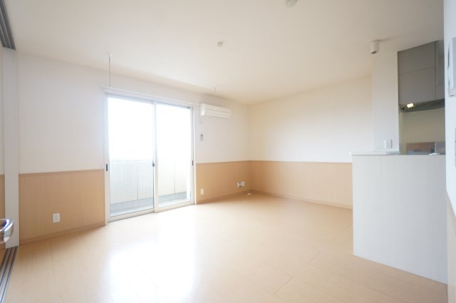 その他　※同物件・反転タイプの写真です。