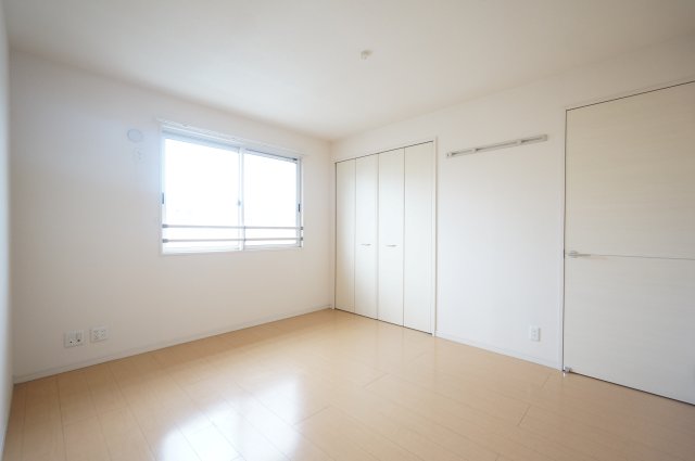 その他部屋・スペース　※同物件・反転タイプの写真です。