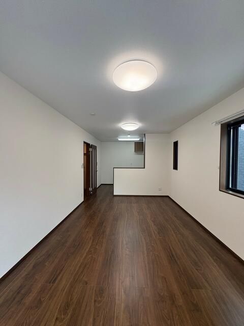 居室・リビング　同施工会社参考写真です