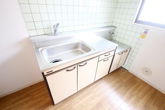 キッチン　※別室の写真を使用しております※