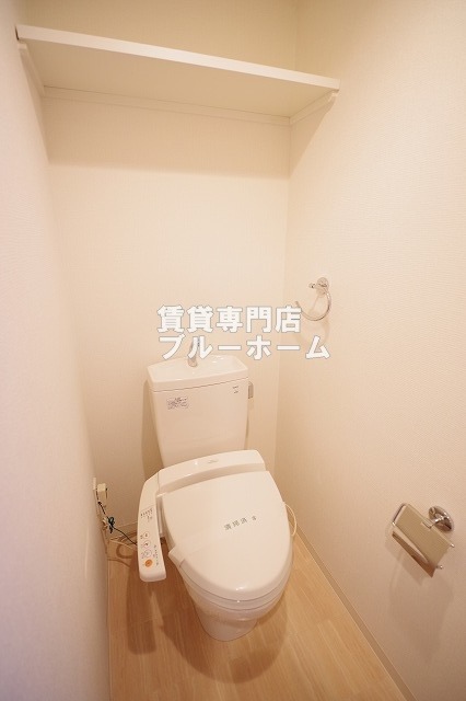 トイレ　ウォシュレット付きトイレです！
