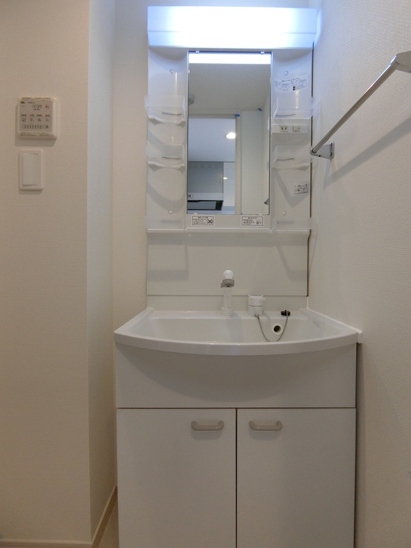 洗面設備　忙しい朝には欠かせない洗面所です
