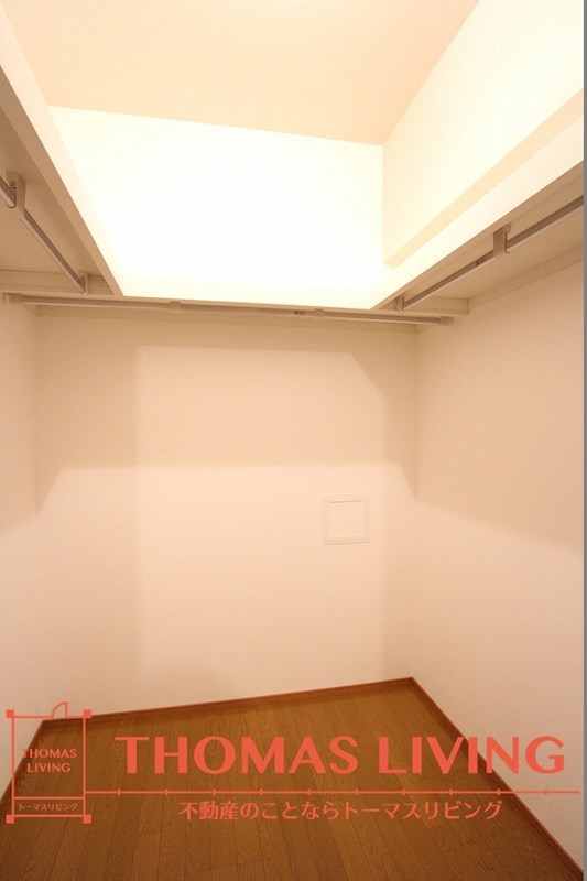 収納　大容量のウォークインクローゼットです。