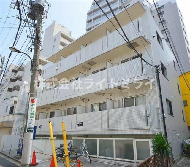 建物外観　?
