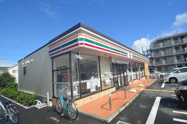 コンビニ　セブンイレブンさいたま風渡野店（コンビニ）まで1250m