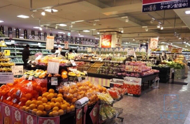 スーパー　イオン布施駅前店（スーパー）まで582m