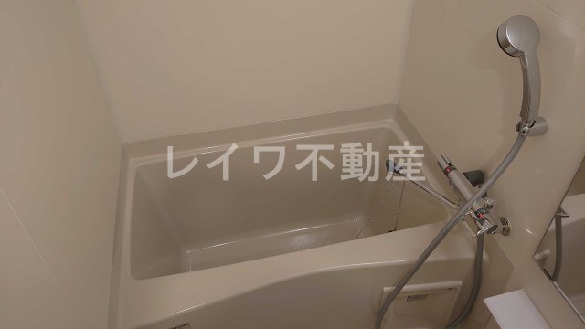 バス・シャワールーム　お風呂で日々の疲れを落としましょう