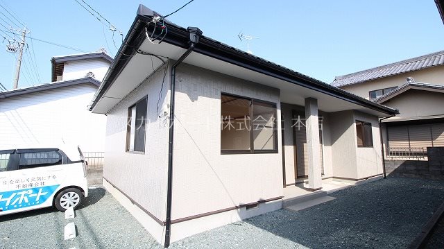 静岡県浜松市中央区葵西３（一戸建）の賃貸物件の外観