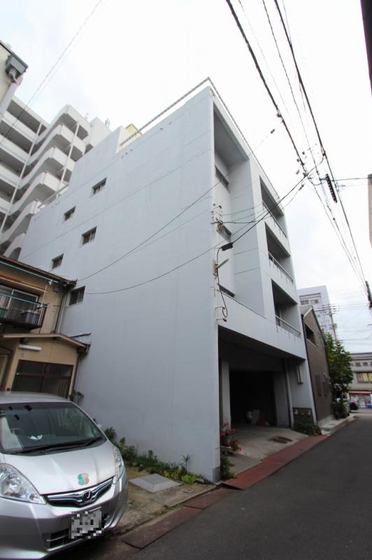 高松市東浜町のマンションの建物外観