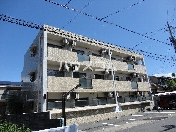京都市西京区桂下豆田町のマンションの建物外観