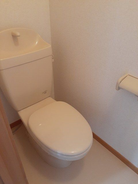 【サンライズ柿谷Ｂのトイレ】