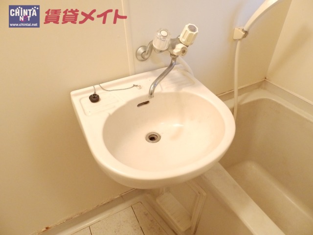 【和泉ハイツの洗面設備】