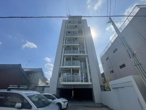 【名古屋市北区柳原のマンションの建物外観】