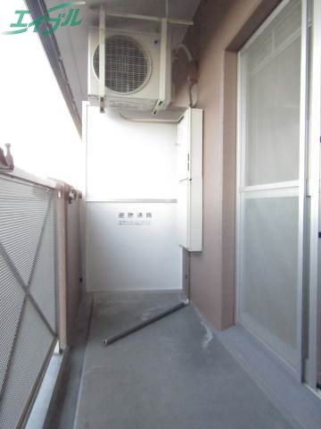 バルコニー　同物件別部屋