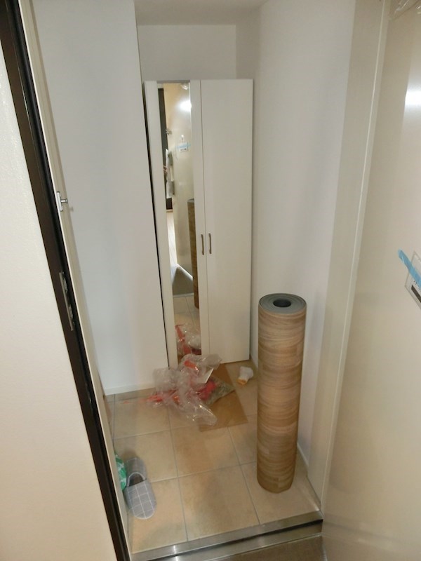 玄関　※同物件別号室参考写真