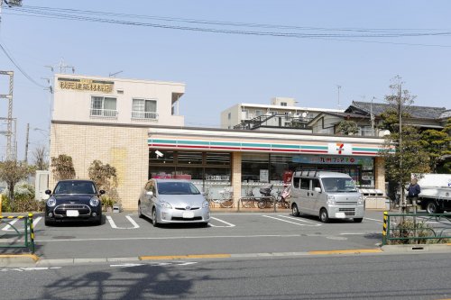 【江戸川区西小岩のアパートのコンビニ】