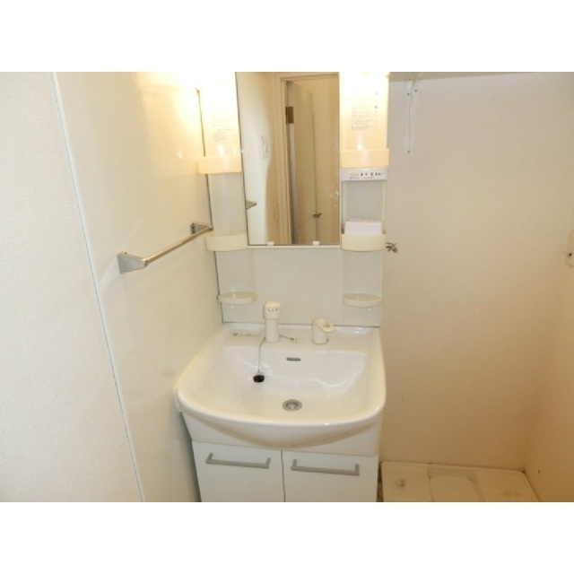 洗面設備　別号室の写真になります。