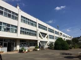 【メゾン西立川の小学校】