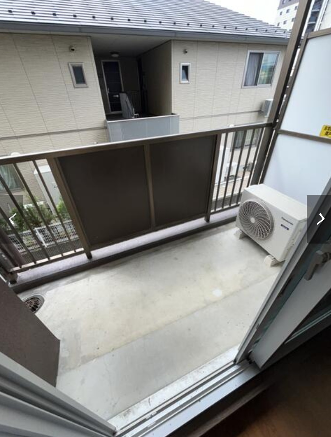 バルコニー　室内写真は別部屋です