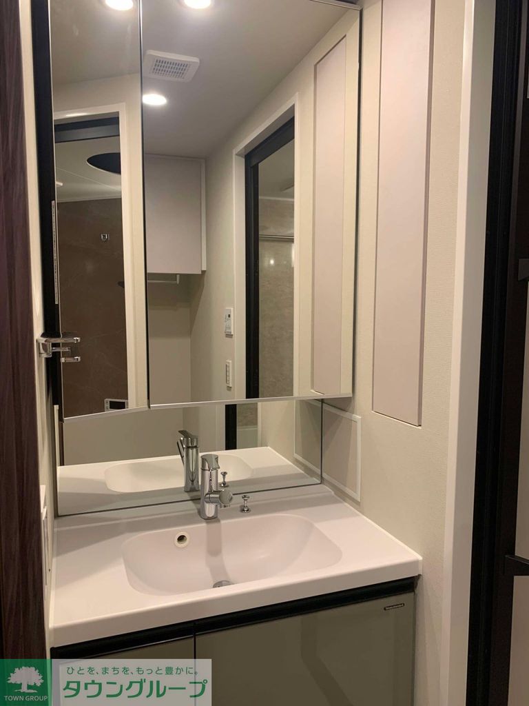 洗面設備　同間取、他号室