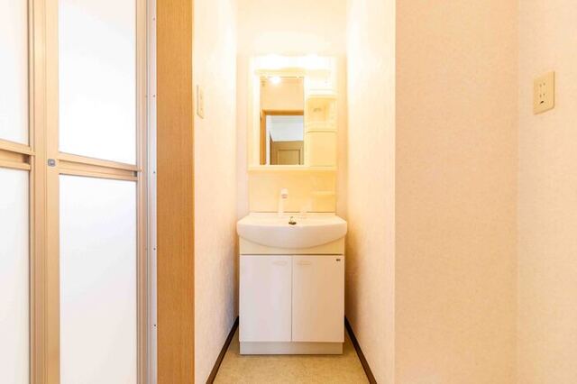 洗面設備　１０２・洗面所