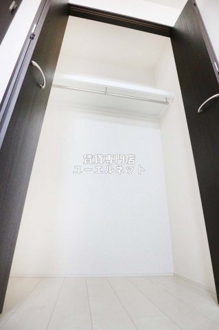 収納　クローゼット付きでお部屋もスッキリ♪